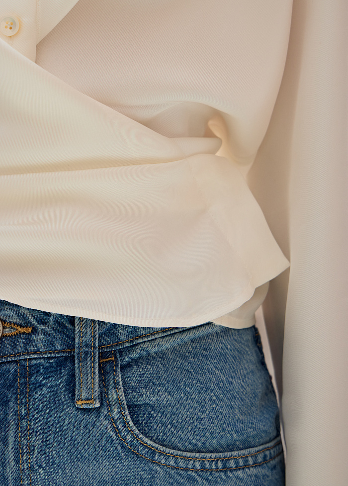 картинка Блузка из шелка от бренда Оксаны Лаврентьевой OLOLOL