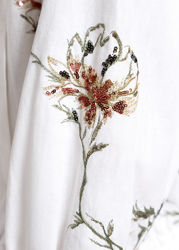 картинка Бомбер с вышивкой и пайетками от бренда Оксаны Лаврентьевой OLOLOL