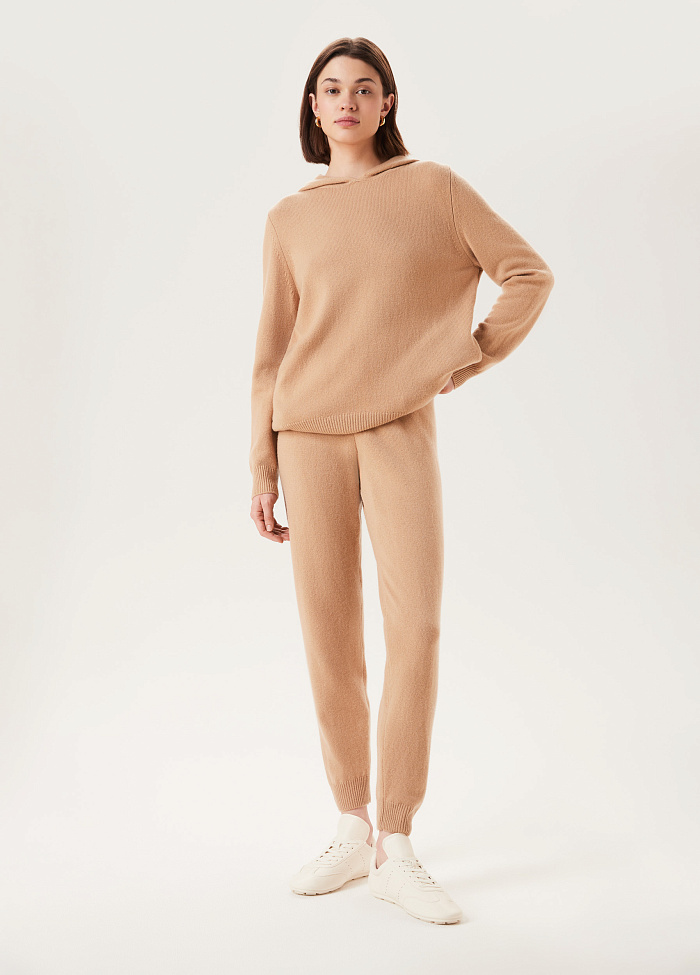 картинка Свитер из кашемира с капюшоном от бренда Оксаны Лаврентьевой OLOLOL