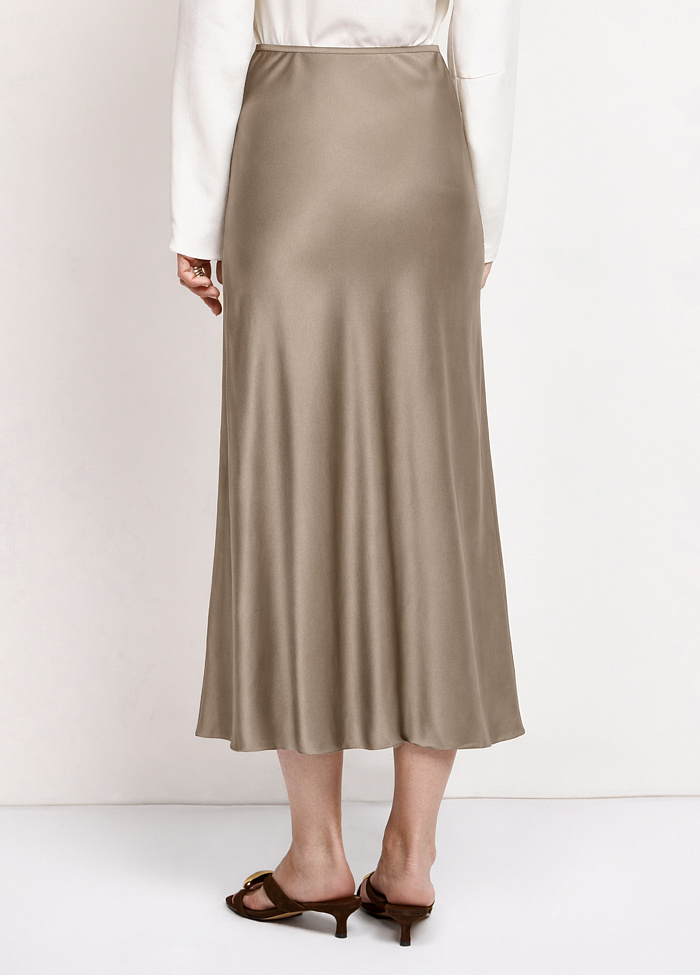 картинка Юбка из шелка от бренда Оксаны Лаврентьевой OLOLOL