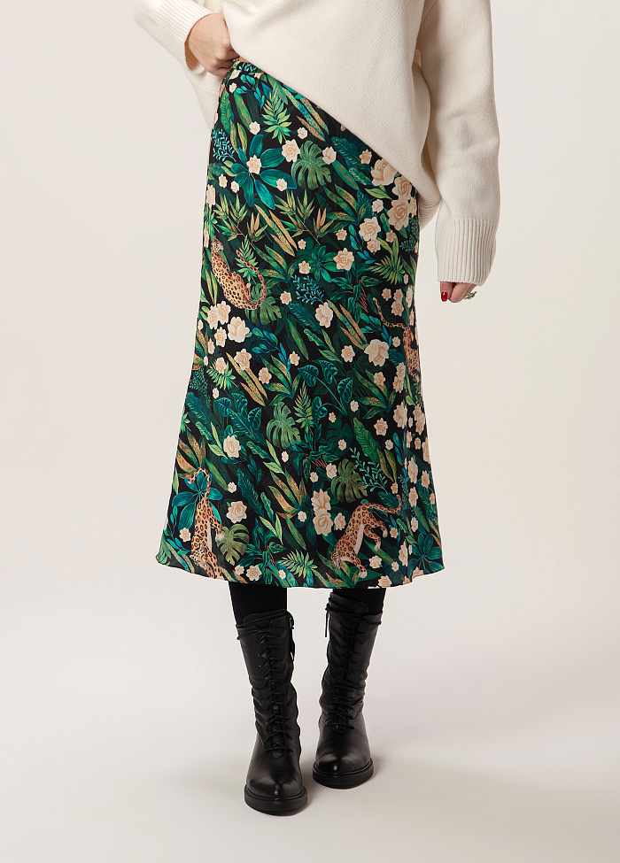 картинка Юбка из шёлка на подкладке от бренда Оксаны Лаврентьевой OLOLOL