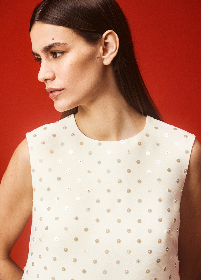 картинка Платье расшитое пайетками и бисером от бренда Оксаны Лаврентьевой OLOLOL