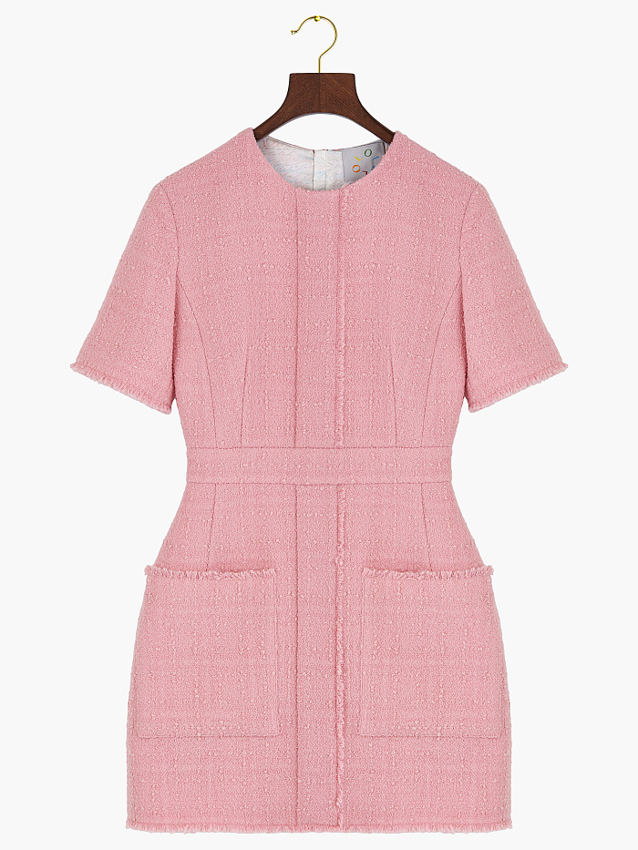 картинка Платье из розового твида от бренда Оксаны Лаврентьевой OLOLOL