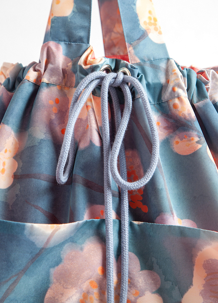 картинка Подушка для медитации с сумкой от бренда Оксаны Лаврентьевой OLOLOL