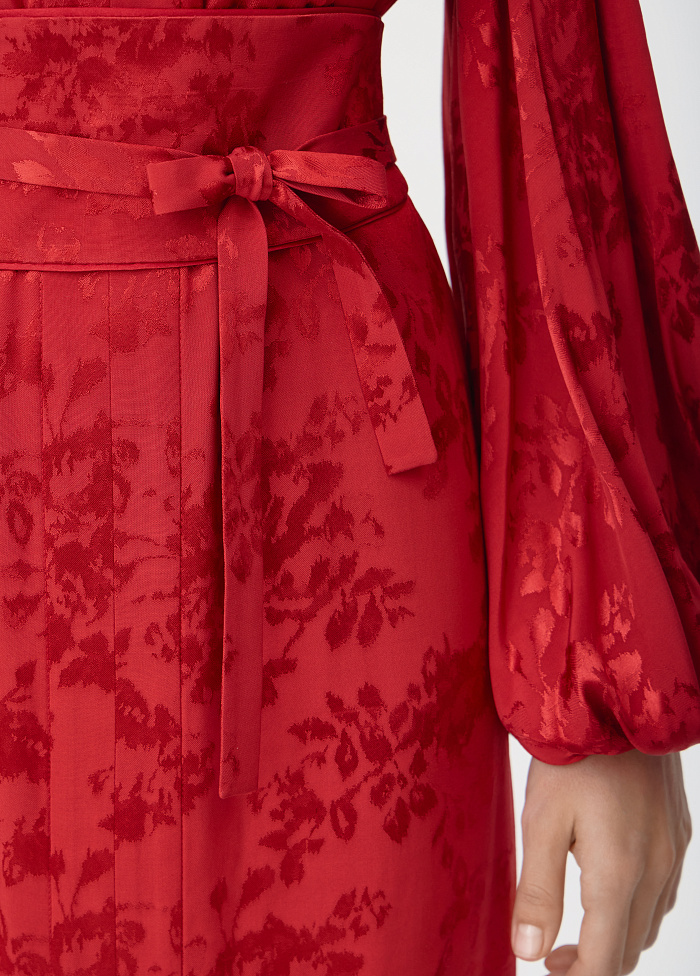 картинка Платье из жаккарда от бренда Оксаны Лаврентьевой OLOLOL