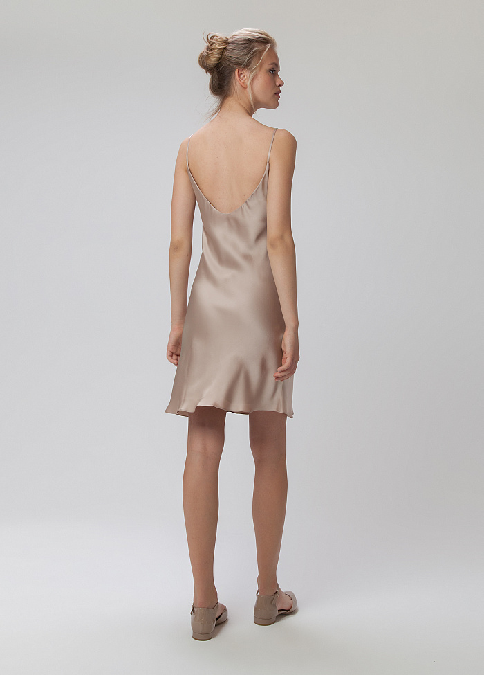 картинка Платье-комбинация от бренда Оксаны Лаврентьевой OLOLOL