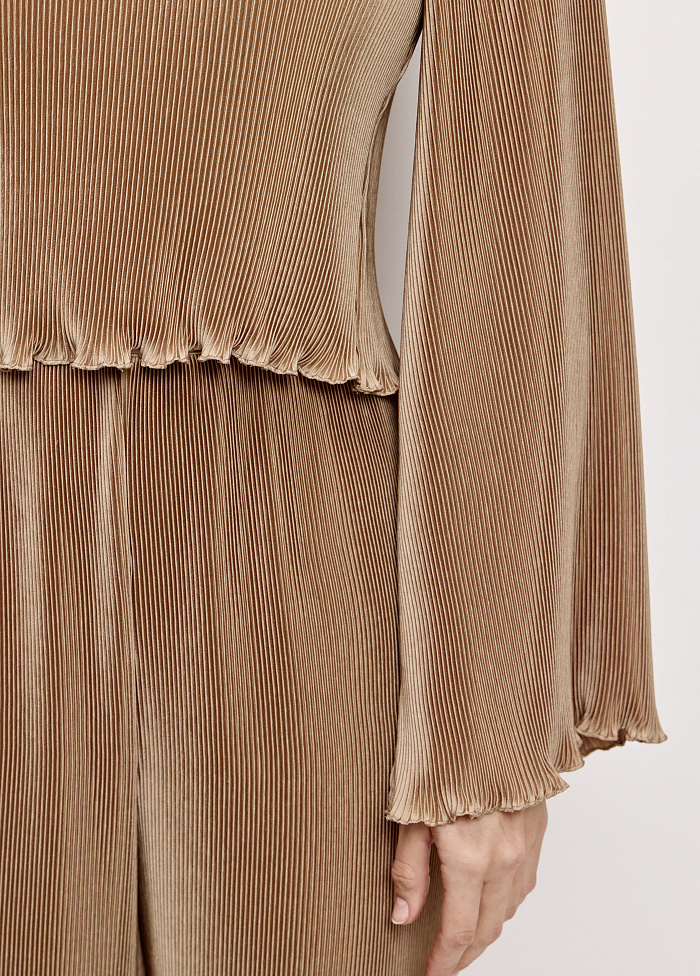 картинка Плиссированная блузка от бренда Оксаны Лаврентьевой OLOLOL