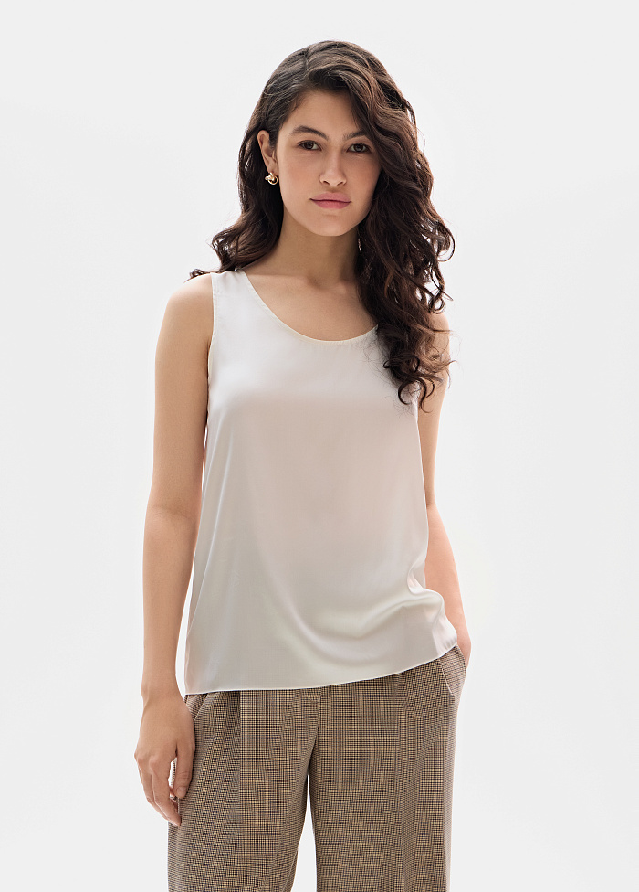 картинка Топ из шелка от бренда Оксаны Лаврентьевой OLOLOL