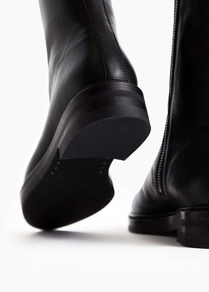 картинка Ботинки от бренда Оксаны Лаврентьевой OLOLOL