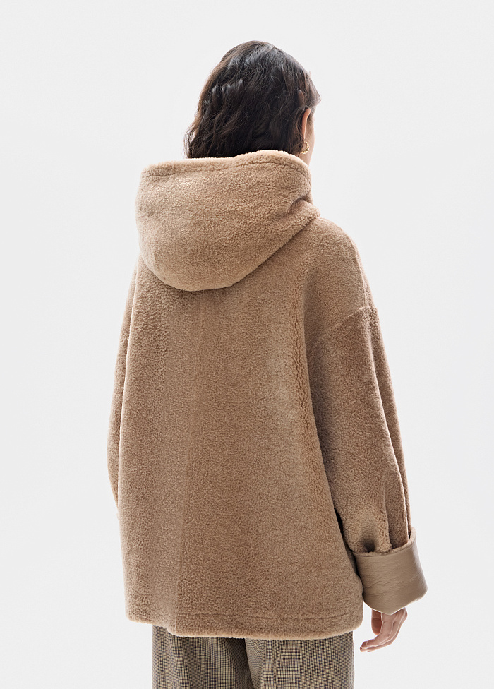 картинка Дублёнка от бренда Оксаны Лаврентьевой OLOLOL