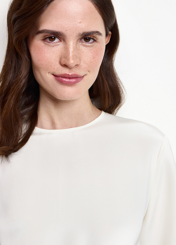 картинка Платье из шелка от бренда Оксаны Лаврентьевой OLOLOL