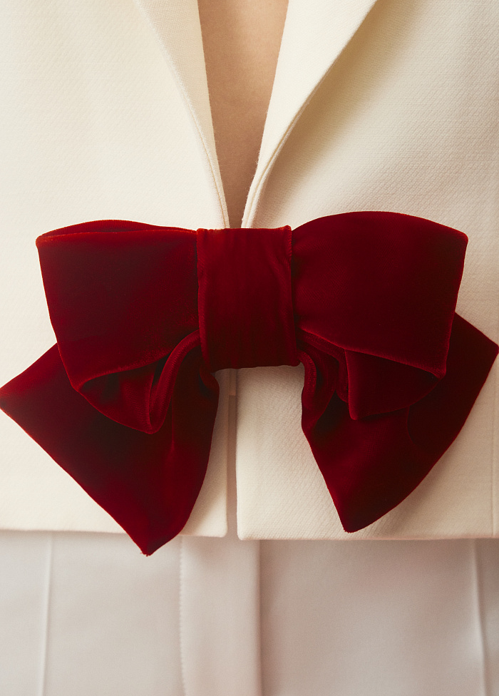 картинка Жакет из шерсти с бантом от бренда Оксаны Лаврентьевой OLOLOL