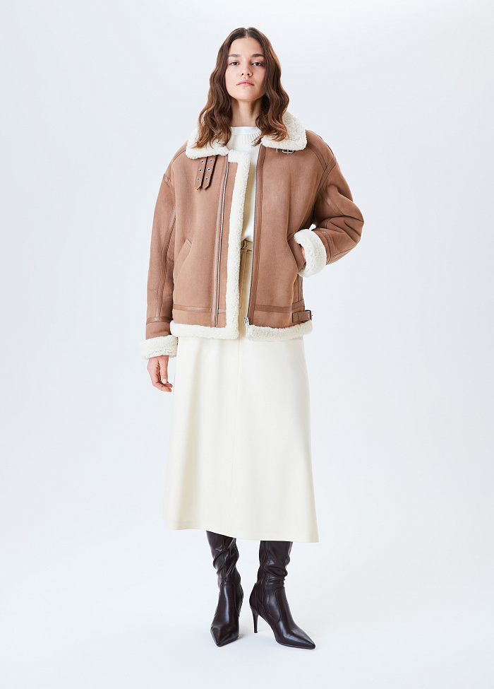 картинка Дублёнка из натуральной овчины от бренда Оксаны Лаврентьевой OLOLOL