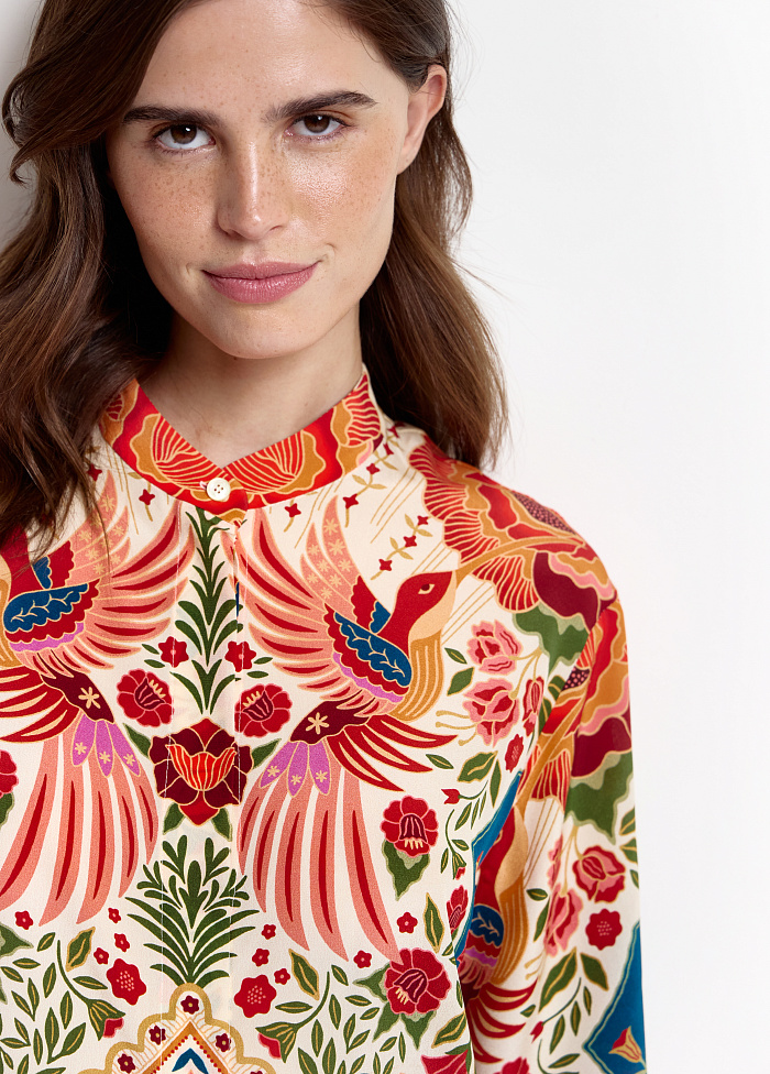 картинка Рубашка из шелка от бренда Оксаны Лаврентьевой OLOLOL