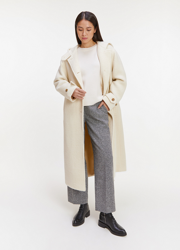 картинка Пальто из шерсти альпаки от бренда Оксаны Лаврентьевой OLOLOL